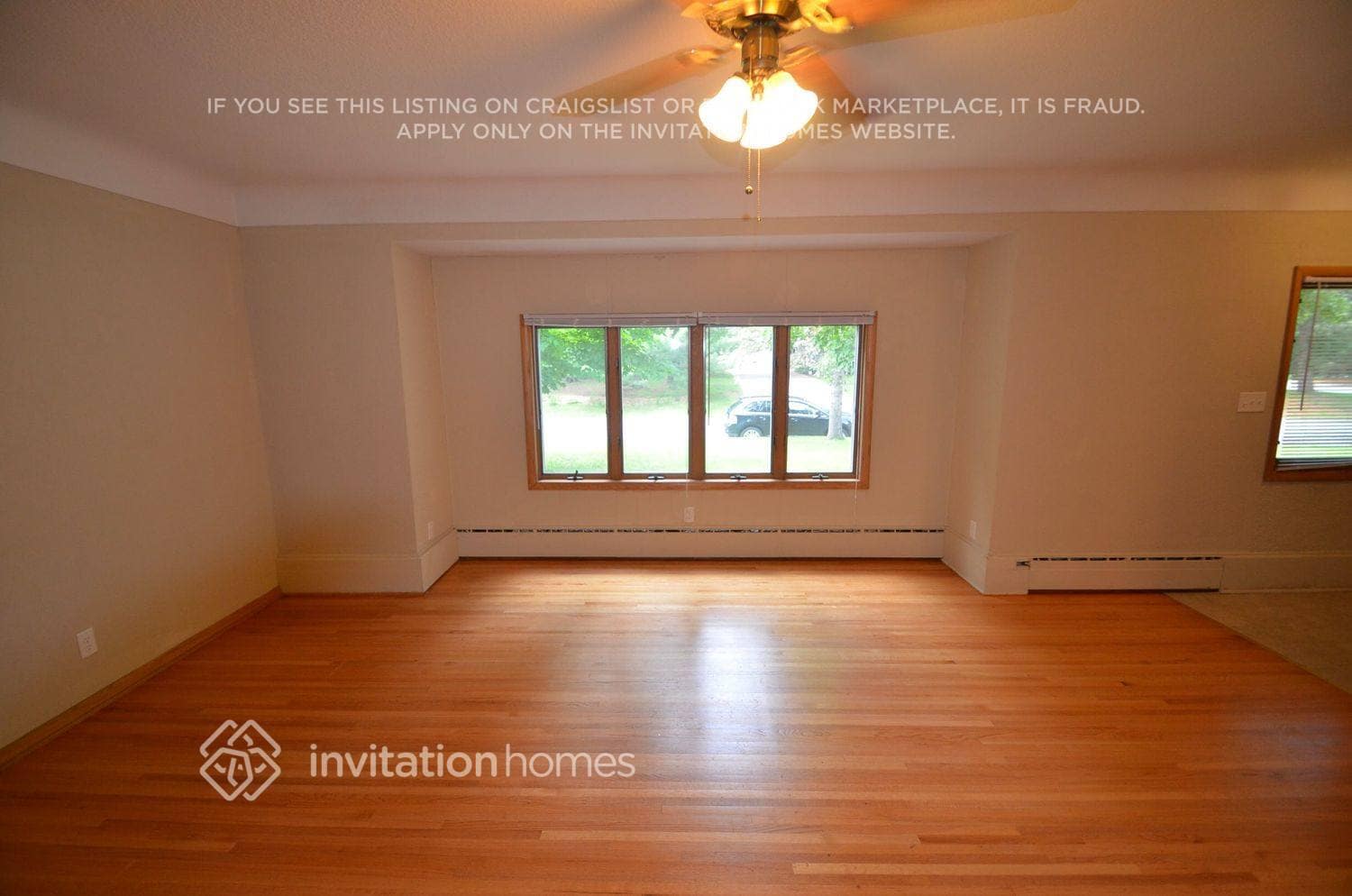 Building Photo - 1440 Harmony Dr