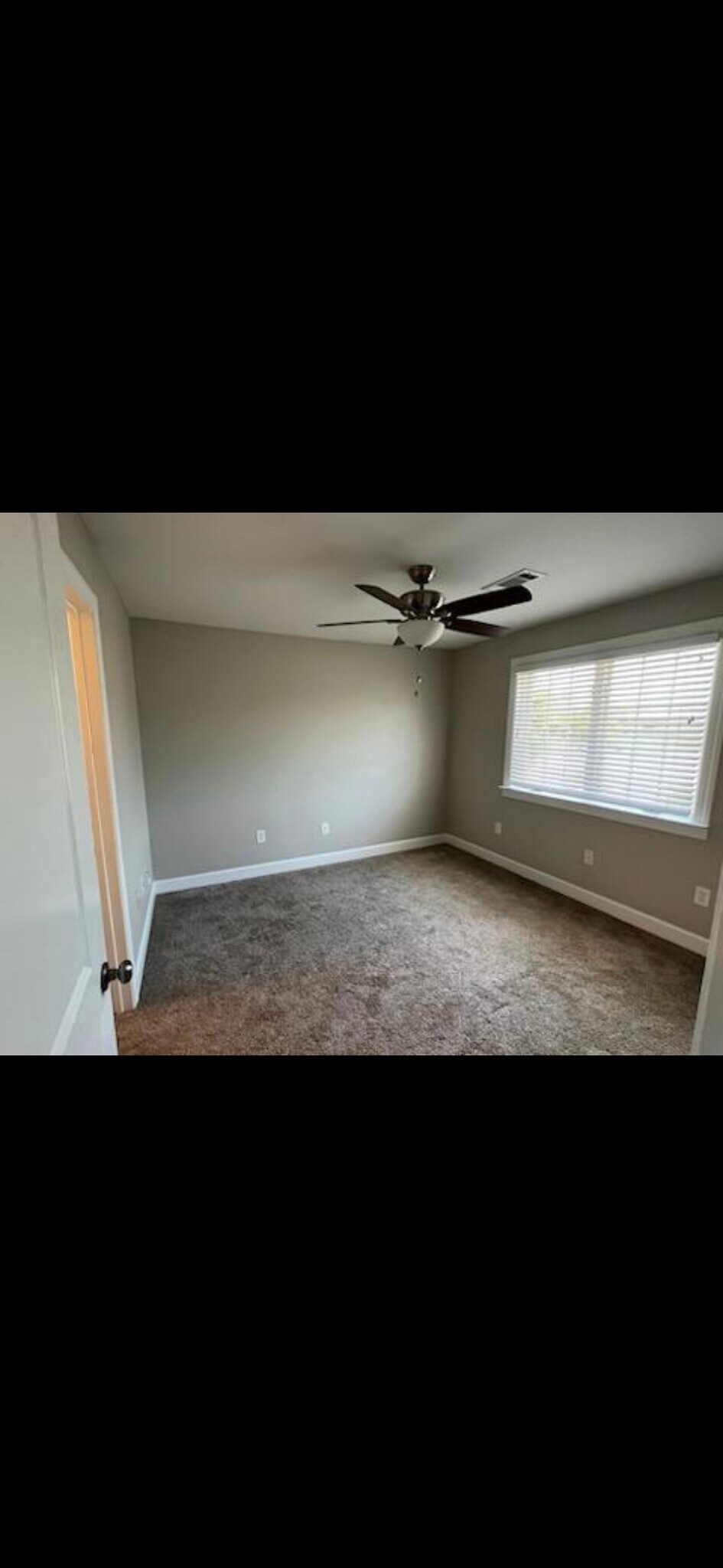 Building Photo - 1957 Wire Rd