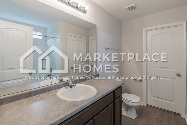 Building Photo - 98 Dunnoman Dr