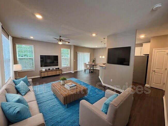 Building Photo - 5657 Brownstone Dr