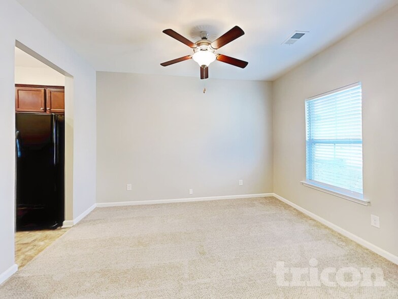 Building Photo - 143 Ridge Terrace Ln