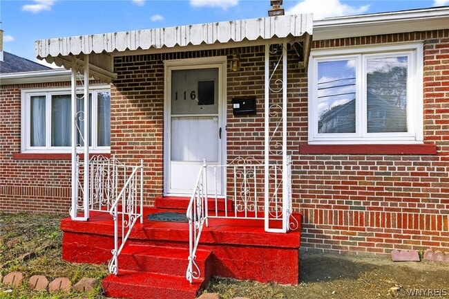 Building Photo - 116 Springville Ave