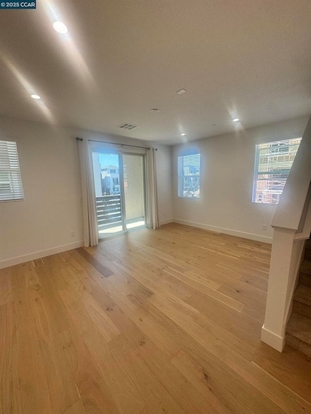 Building Photo - 5601 Linen Ct