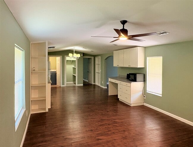 Building Photo - 17807 Dean Ct