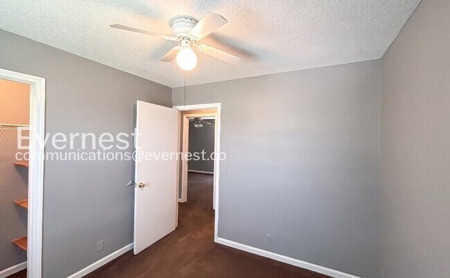 Building Photo - 915 Delmas Ave