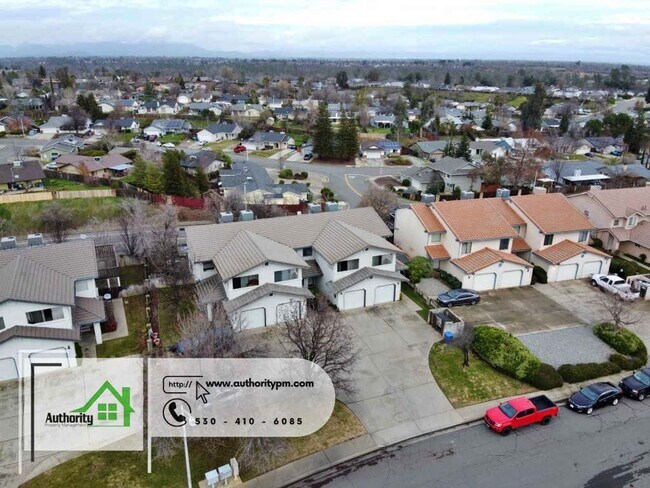 Building Photo - 1088 Burton Dr