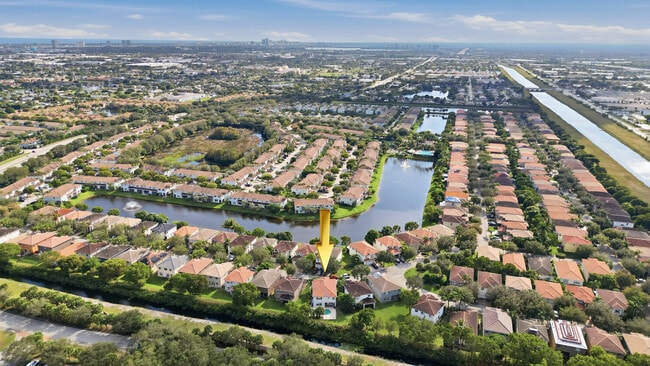 Building Photo - 1085 Center Stone Ln