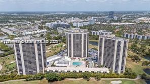 Building Photo - 20335 W Country Club Dr