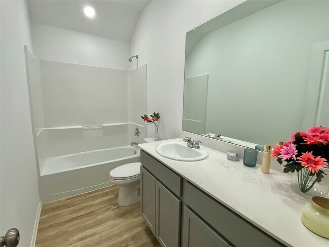 Building Photo - 3724 Moss Hl Rd