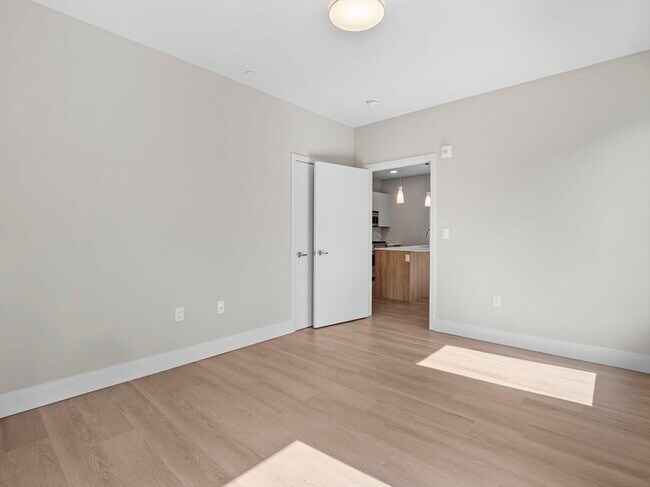 Building Photo - 249 Corey Rd