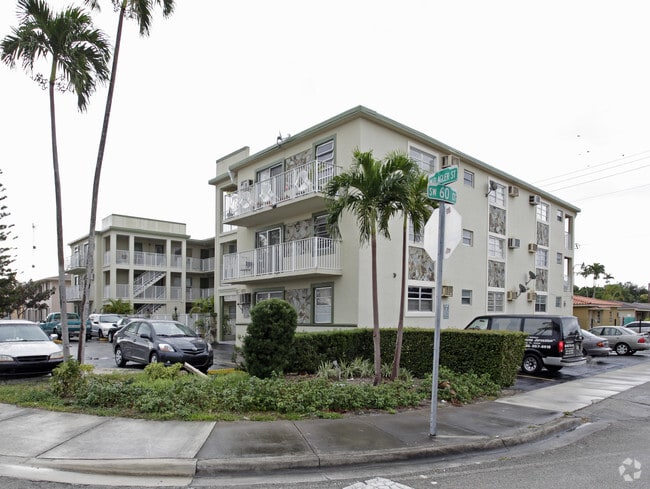 6080 W Flagler Street - 6080 W Flagler St
