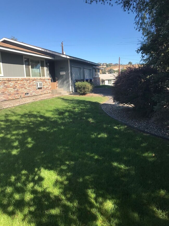 Primary Photo - 804Frem