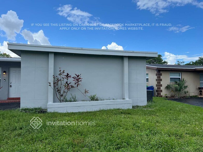 Building Photo - 8530 NW 27th Pl