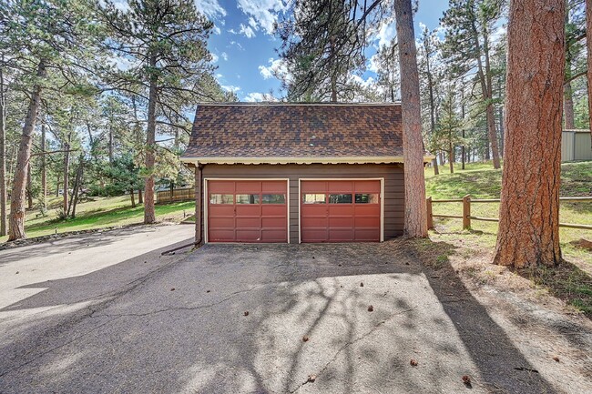 Building Photo - Great Home on Douglas Park, near Downtown ...