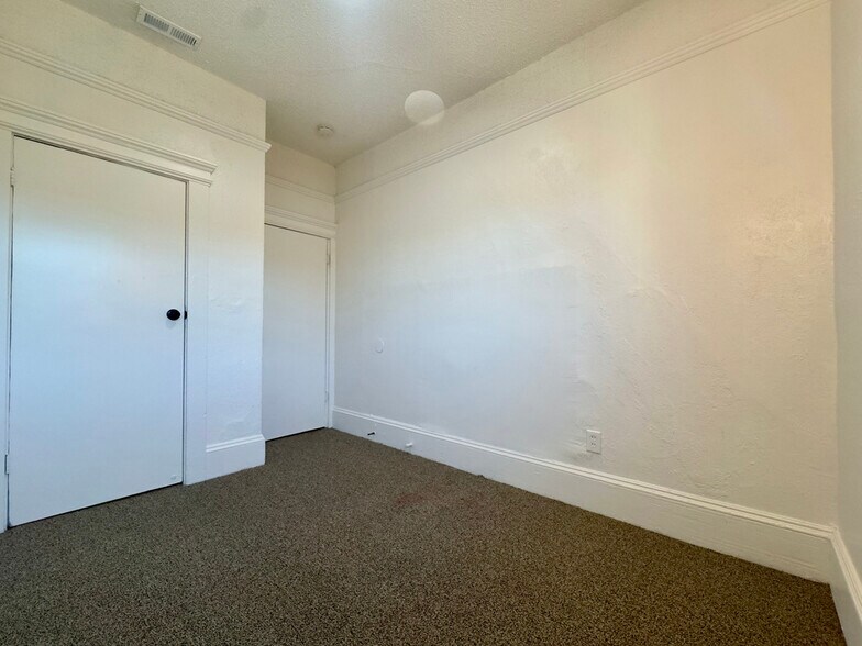 Building Photo - 3641 West St