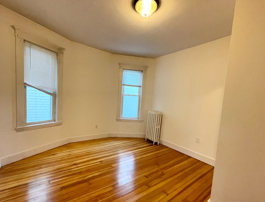 Building Photo - 24 Willis St