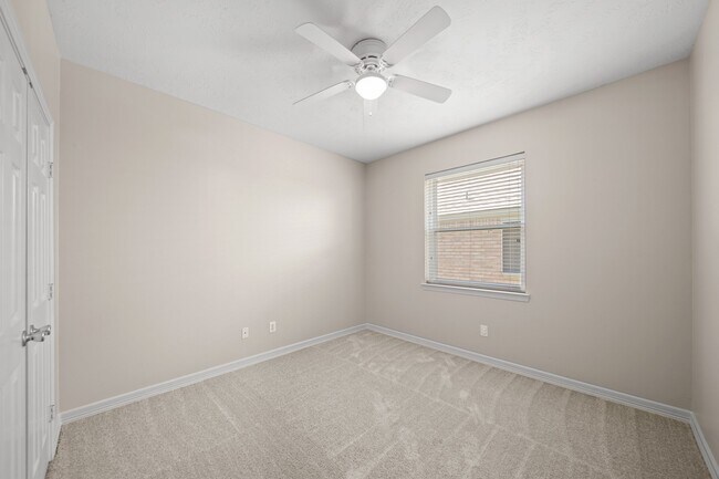 Building Photo - 9507 Pecan Glen Ct