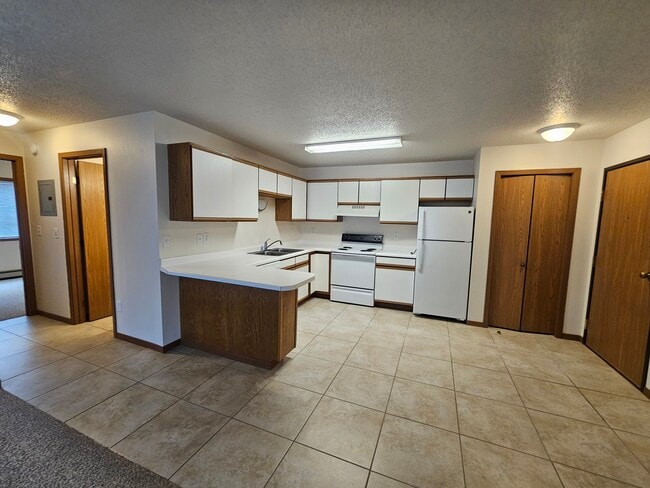 2 Bedroom - 4330 10th Ave S. Fargo ND
