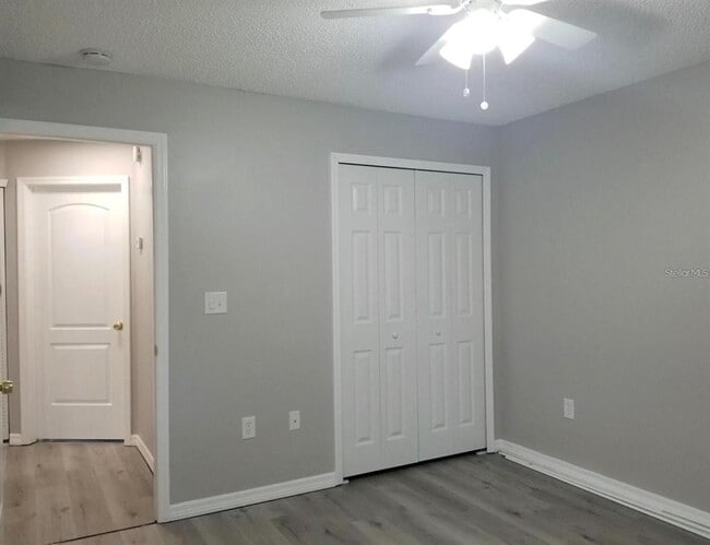 Building Photo - 19 Columbia Ave