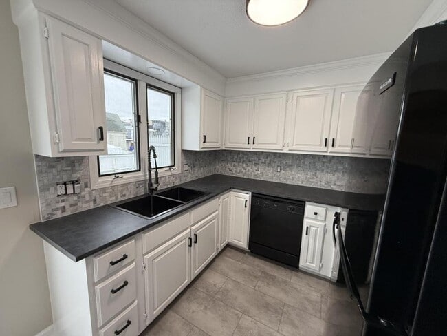 Building Photo - 1200 Worcester St