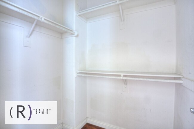 Building Photo - A Stunning Two-Story 2 Bed 2 Bath Home nea...