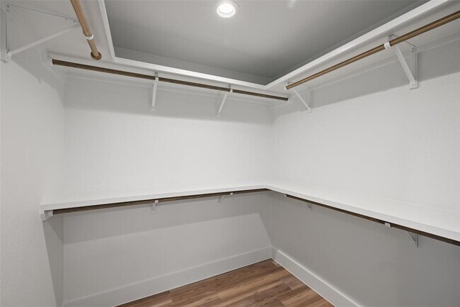 Building Photo - 11151 State Hwy 71