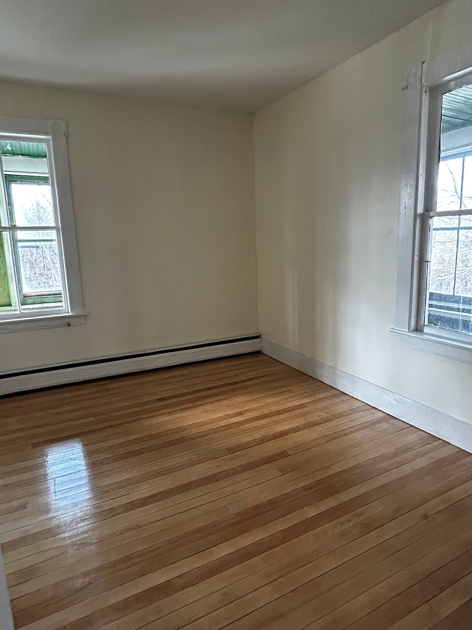 Bedroom - 31 Cogswell St