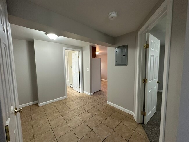 Building Photo - 85 Hosmer St