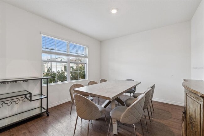 Building Photo - 1422 Fox Squirrel Dr