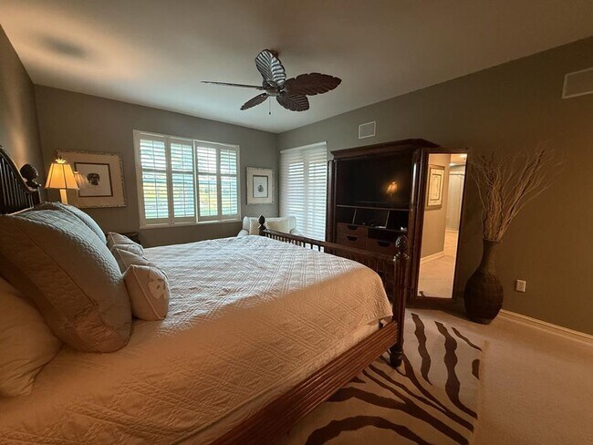 Building Photo - Rialto