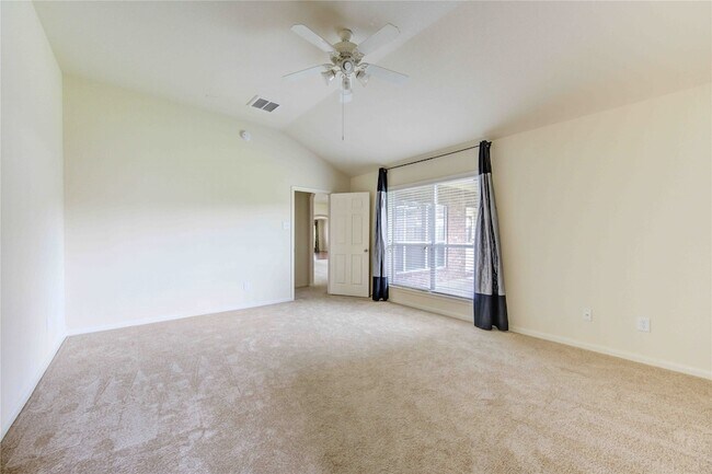 Building Photo - 5115 Trevors Trace Ln