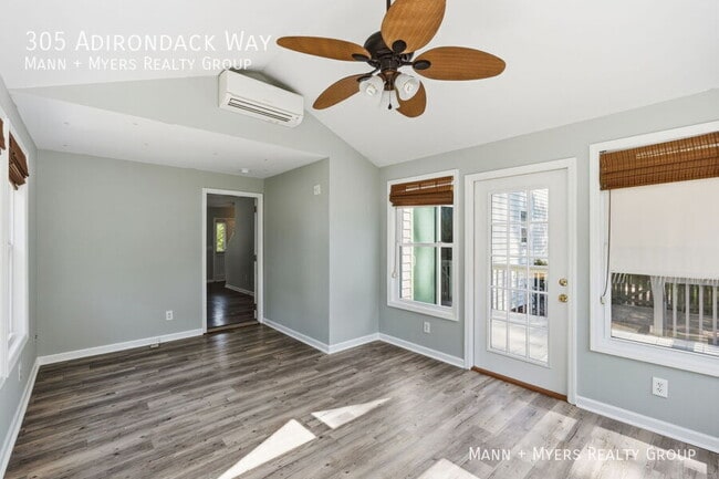 Building Photo - 305 Adirondack Way