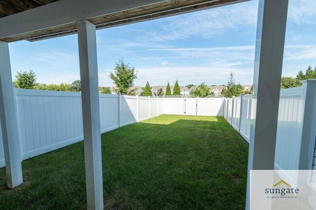 Building Photo - 1408 Onnesta Ct