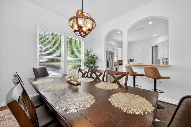 Building Photo - 1505 Wentworth St