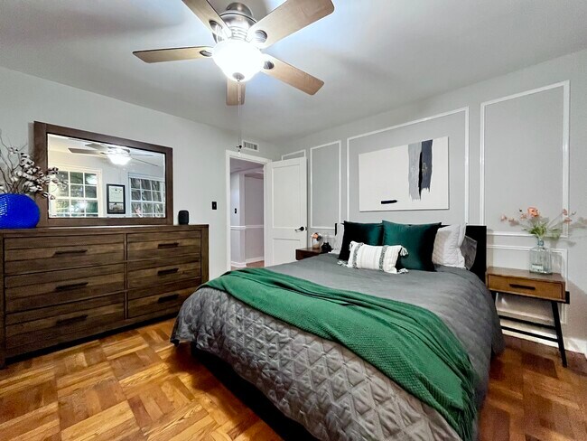 Building Photo - 6616 E Wakefield Dr