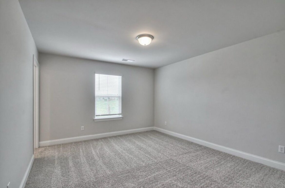 Building Photo - 1095 Holland Ridge Way