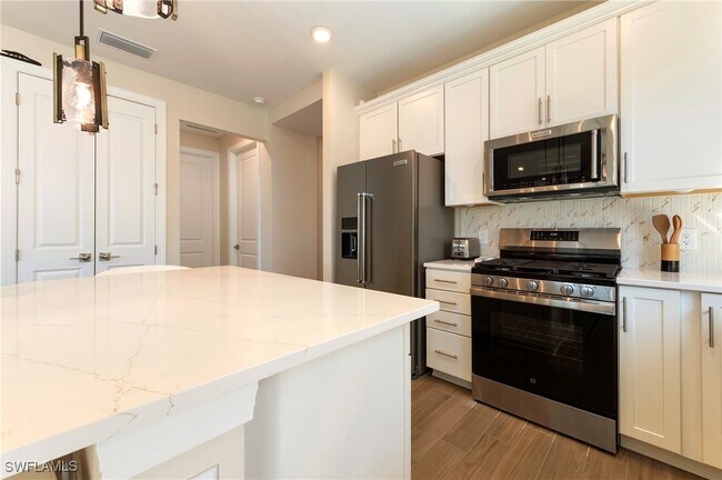 Building Photo - 11929 Sacra Pl