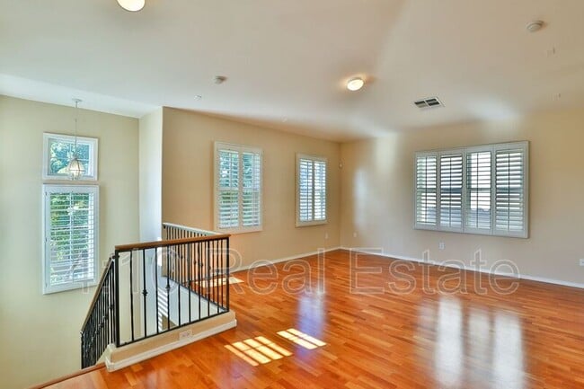 Building Photo - 4175 E Jasper Dr