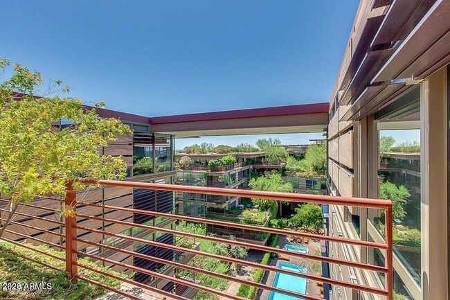 Building Photo - 7161 E Rancho Vista Dr