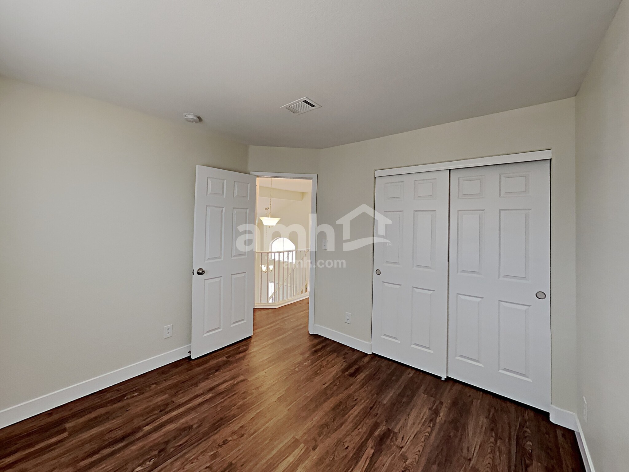Building Photo - 6920 White Lakes Ave