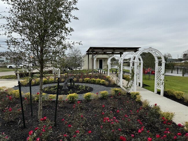 Building Photo - 3127 Maverick Lp