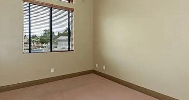 Building Photo - 1854 Stonebridge Dr