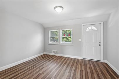 Building Photo - 3458 6th St