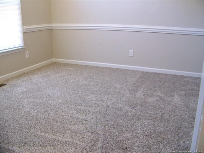 Building Photo - 1981 Wheeling St