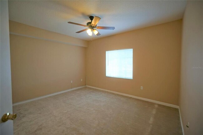 Building Photo - 6009 Skydale Way