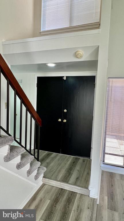 Building Photo - 10748 Wayridge Dr