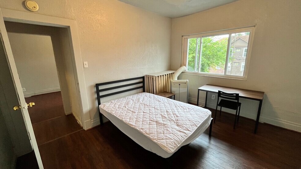 Building Photo - 5847 Nicholson St