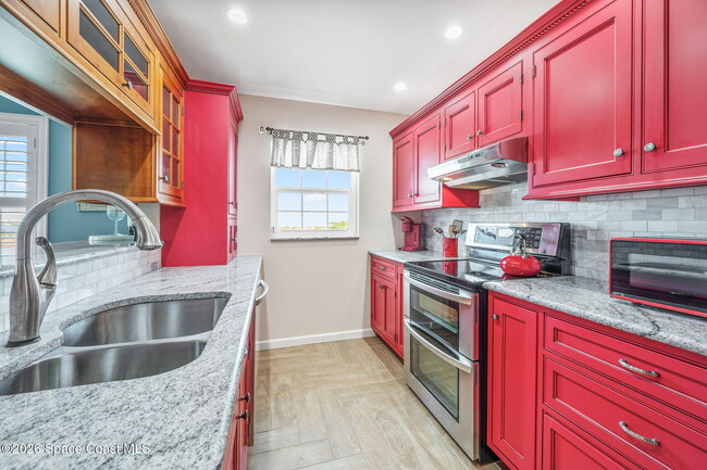 Building Photo - 2001 S Banana River Blvd