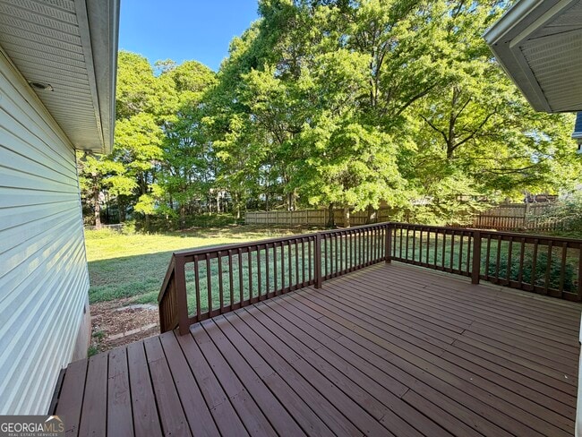 Building Photo - 344 McKibben Dr