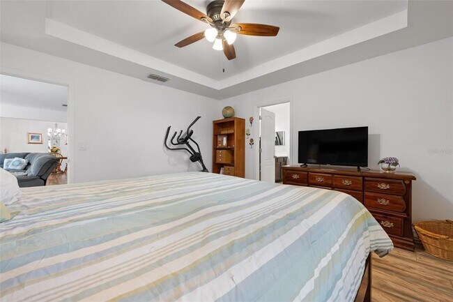 Building Photo - 25901 Aysen Dr